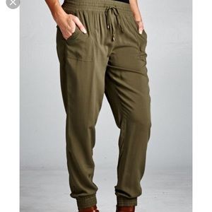 Garage Green Joggers